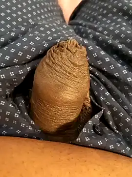 Snapshot of Mthondo-qinile chatting on February 23, 12:32 pm Mthondo-qinile online show from February 23, 12:32 pm