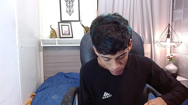 RyanKing19 online show from October 24, 4:36 am