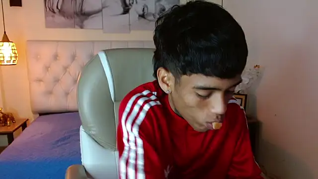 RyanKing19 online show from February 24, 1:31 pm