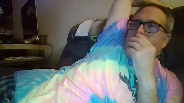 Snapshot of Smallone327 chatting on September 20, 4:23 am Smallone327 online show from September 20, 4:23 am