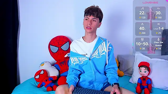 callum 77 online show from December 17, 4:31 am