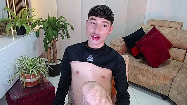 Snapshot of cod_dolll chatting on October 30, 12:02 am cod dolll online show from October 30, 12:02 am