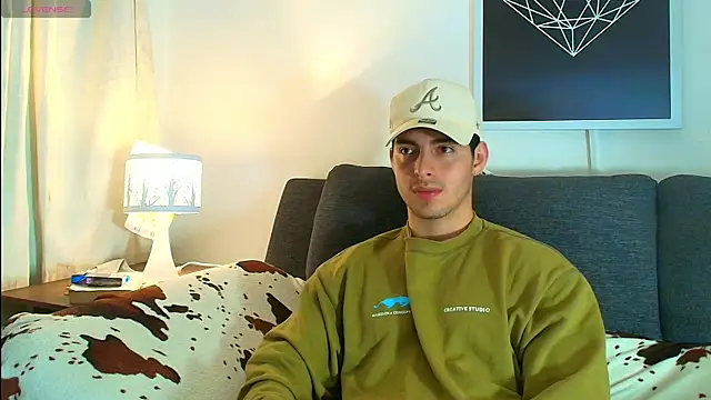 thomyafar online show from December 14, 9:27 am