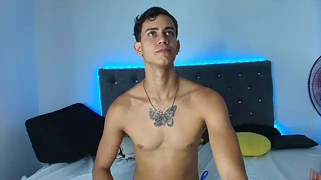 Maximiliano  Fire online show from September 8, 7:02 pm