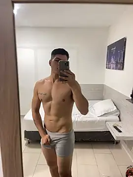 MaxxxSteil online show from March 17, 8:29 am