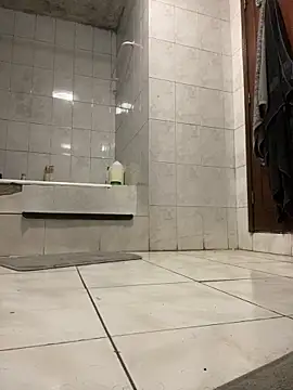 rogerdik76 online show from April 22, 10:03 pm