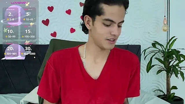 Maximoherrera 16 online show from April 28, 12:54 pm