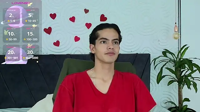 Maximoherrera 16 online show from April 22, 7:07 pm