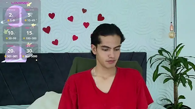 Maximoherrera 16 online show from April 23, 1:02 pm