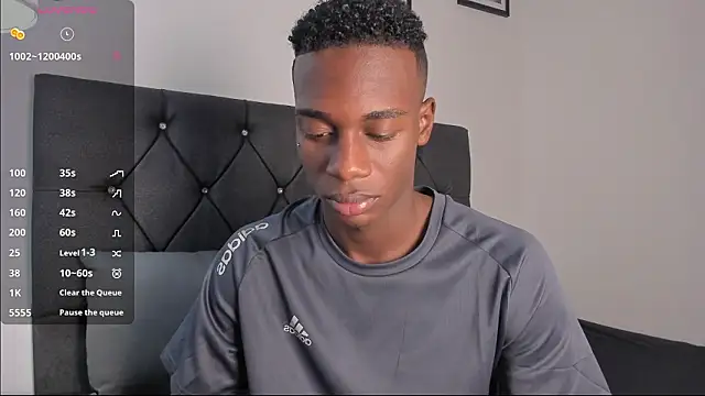 noah johes online show from March 3, 3:58 am