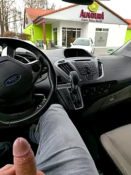 Snapshot of bavaricus123 chatting on March 15, 8:58 am bavaricus123 online show from March 15, 8:58 am