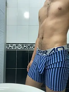 18 ALExxx online show from March 6, 3:58 am