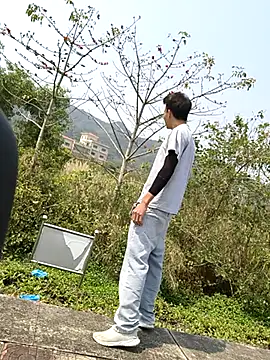 Dannyhobb online show from March 21, 3:12 am