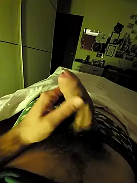 Cazzettostorto99 online show from September 11, 12:20 am