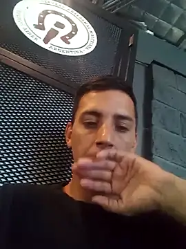 walterdsm online show from March 1, 9:59 pm