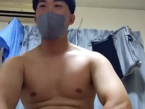 taaaaaa- online show from September 19, 1:33 pm