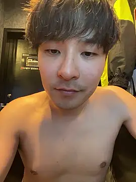 waka3232 online show from April 8, 11:20 am