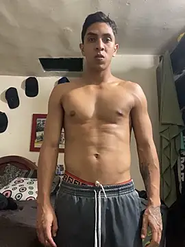 Snapshot of Monkey_uchiha777 chatting on March 17, 5:12 am Monkey uchiha777 online show from March 17, 5:12 am