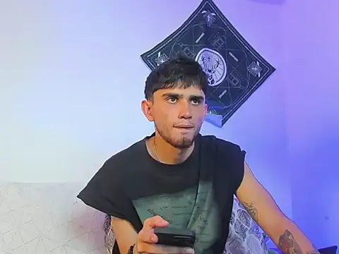 samevansx  online show from February 11, 6:02 pm