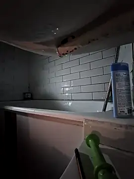 111kis my ass111 online show from November 16, 8:33 pm