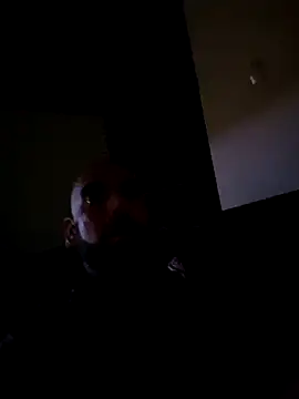 Smokeym123 online show from December 19, 4:37 pm