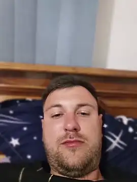 hugedickedd online show from May 17, 9:22 pm