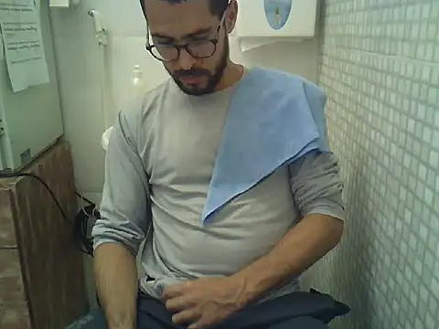 pdasgyn online show from October 7, 1:15 pm