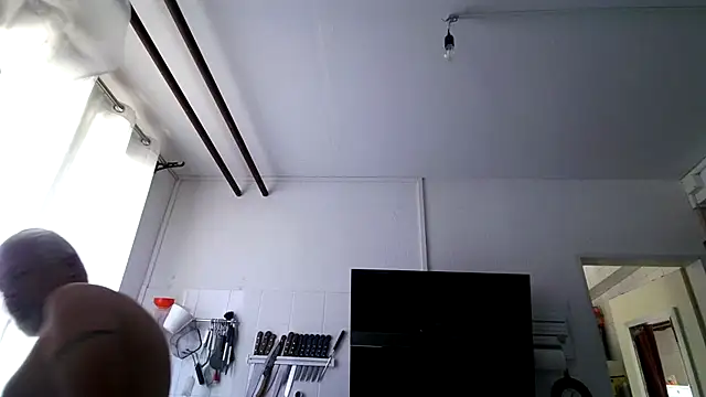 Berg Boy online show from July 12, 1:02 pm