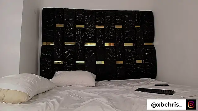 Snapshot of chris_blake__ chatting on September 22, 7:46 pm chris blake   online show from September 22, 7:46 pm