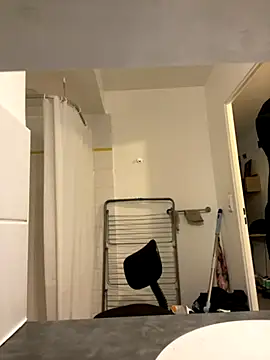 Renoirmonter online show from November 17, 9:51 pm