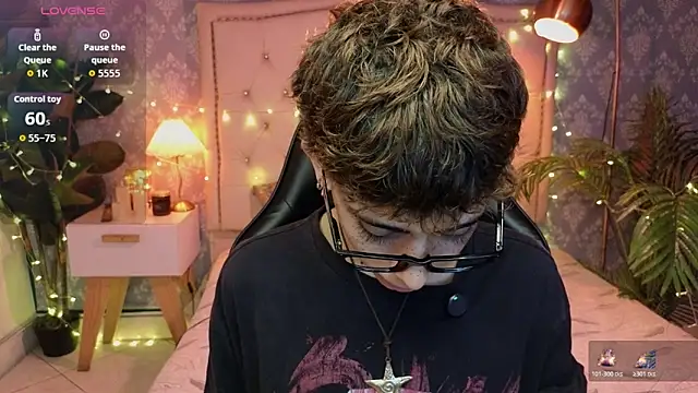 Matty Sparkk online show from March 19, 1:14 pm