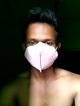 Treeskothik online show from March 21, 5:43 am