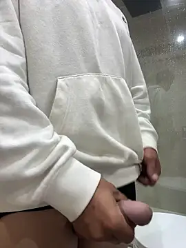 adresalbert342 online show from October 13, 1:39 pm