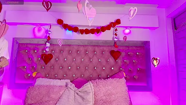 Andy Leex online show from February 22, 8:10 pm