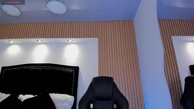 LiamWildx20 online show from July 4, 5:32 am