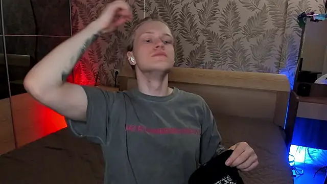 Cactus  James online show from September 24, 6:06 pm