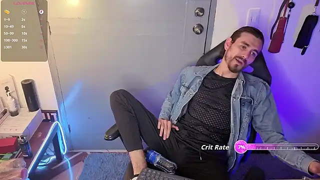 Aaron malikk online show from September 8, 9:58 pm