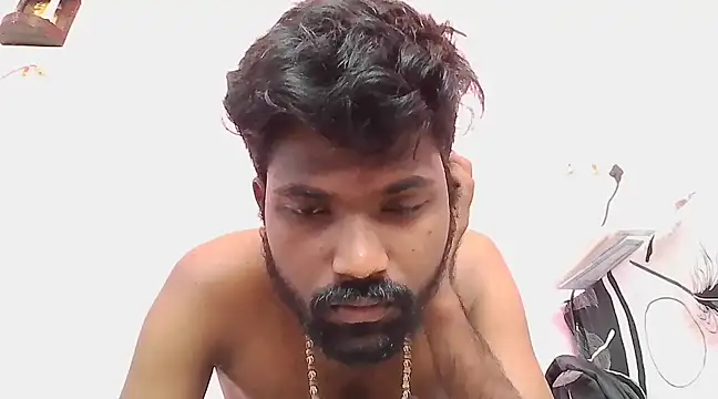 dusky-body online show from March 18, 4:29 am