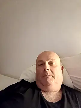 Alexis Bull online show from March 21, 11:20 pm