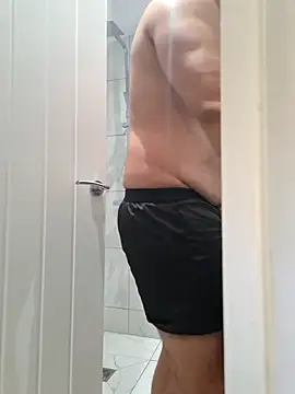 CloudyMuscleBeefy online show from November 14, 7:15 pm