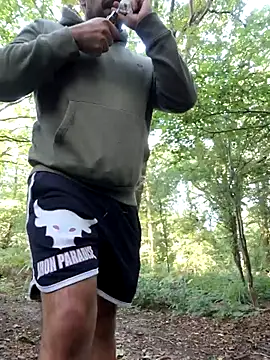 CloudyMuscleBeefy online show from September 24, 3:43 pm