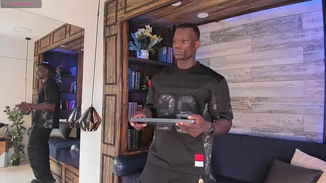 MarcusBlack  online show from July 15, 12:12 pm