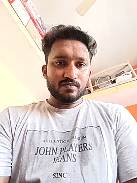 Snapshot of m_king1907 chatting on September 18, 5:09 am m king1907 online show from September 18, 5:09 am