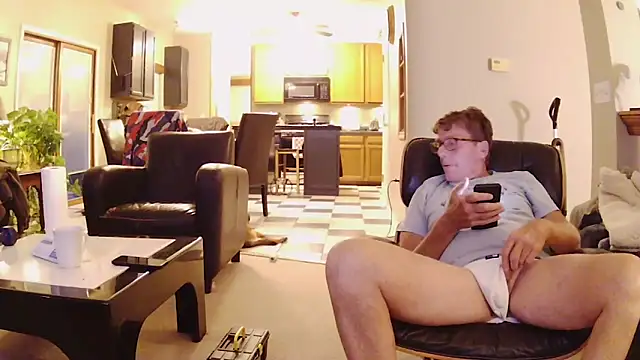 Snapshot of jocoff1 chatting on October 18, 11:20 pm jocoff1 online show from October 18, 11:20 pm