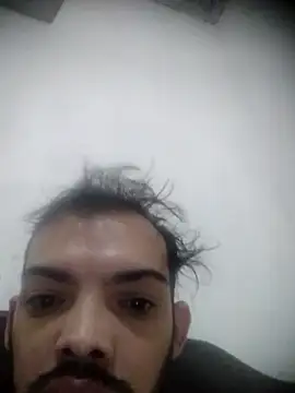 GuilhermeYuree online show from October 7, 6:50 am