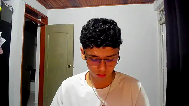 jacobs shelby online show from October 28, 12:02 am