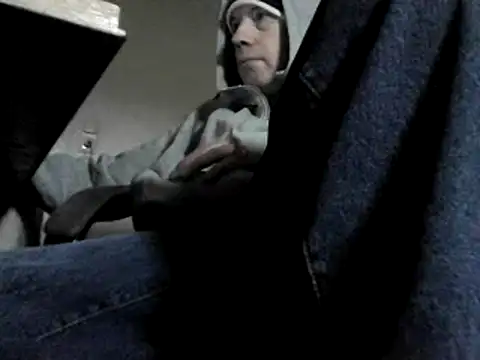 skateboy78 online show from December 14, 12:12 pm