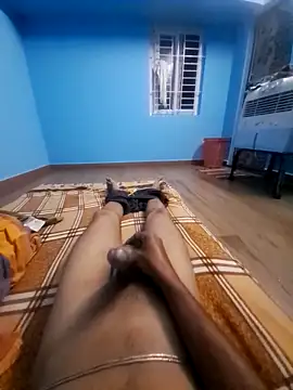 Tamilpayan00 online show from October 17, 5:17 pm