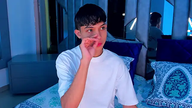 Sebax Young online show from September 21, 8:09 pm