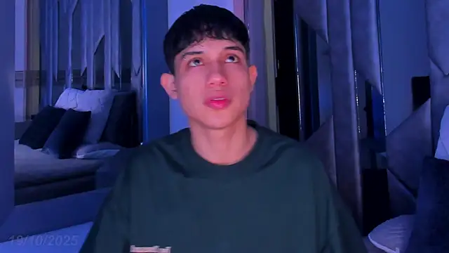 Sebax Young online show from October 19, 8:34 pm